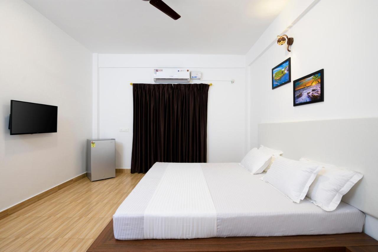 Hotel Flying Goa Calangute Bagian luar foto