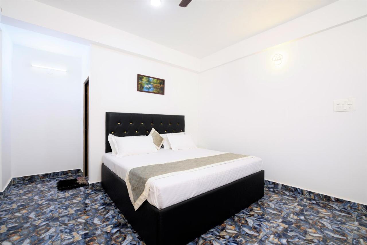 Hotel Flying Goa Calangute Bagian luar foto